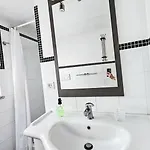 Monserrato By Interhome Ρώμη